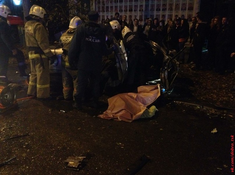 Люди погибли при лобовом столкновении автомобилей на Пушкина (фото)