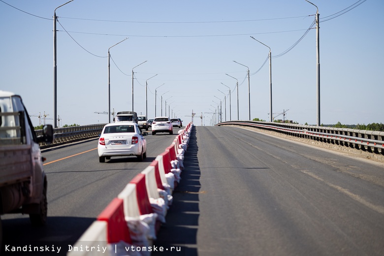 Реверсивное движение хотят ввести на Коммунальном мосту, чтобы уменьшить пробки