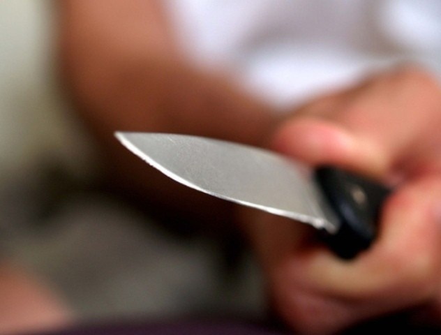 Во время ссоры школьник ранил ножом другого ученика
