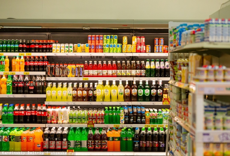 «Известия»: с полок магазинов рискуют исчезнуть напитки в маленьких бутылках