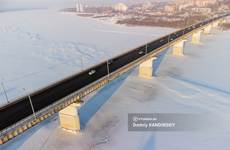 Тело 19-летней девушки нашли у Коммунального моста в Томске