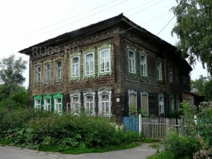 дом на Источной, 33