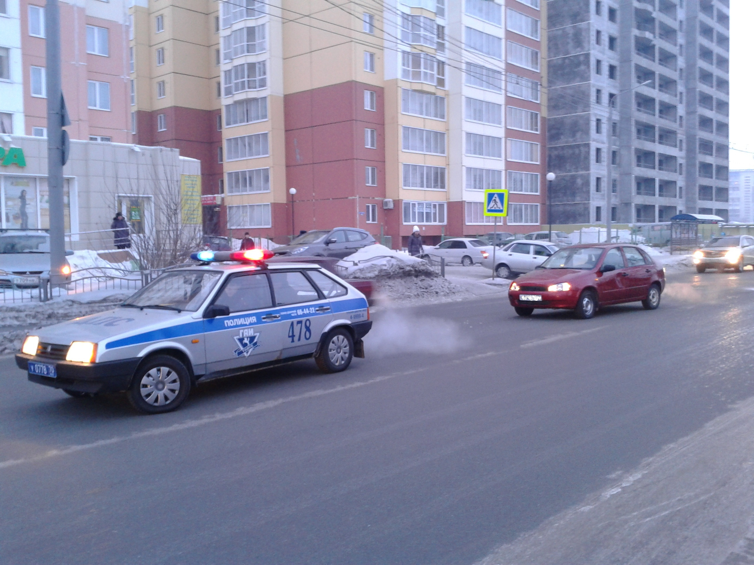 Водитель Lada сбил женщину на «зебре»