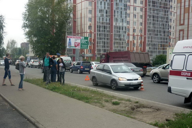 Три пешехода пострадали в ДТП за вчерашний день (фото)