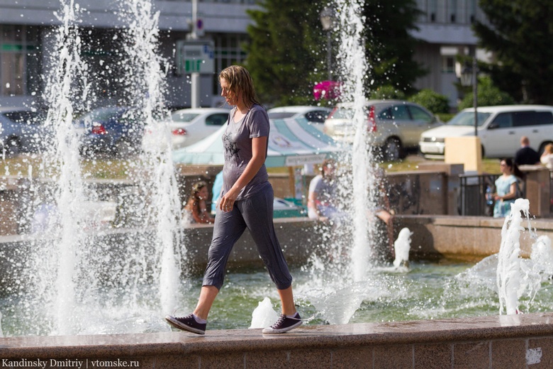 Дружинники будут охранять томские фонтаны в жару