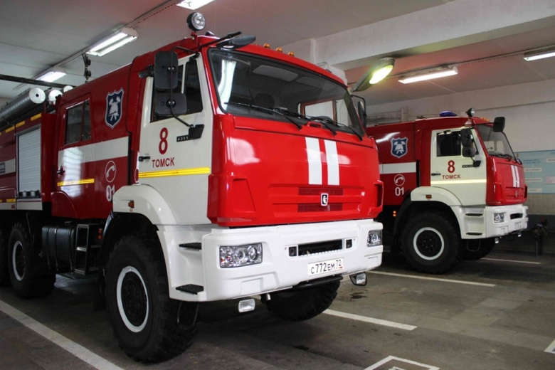 Томская пожарная часть № 8 получила 2 современные автоцистерны