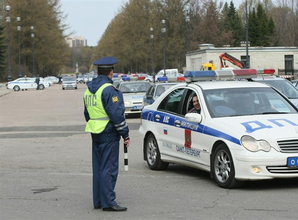 ГИБДД ищет очевидцев двух дорожных аварий