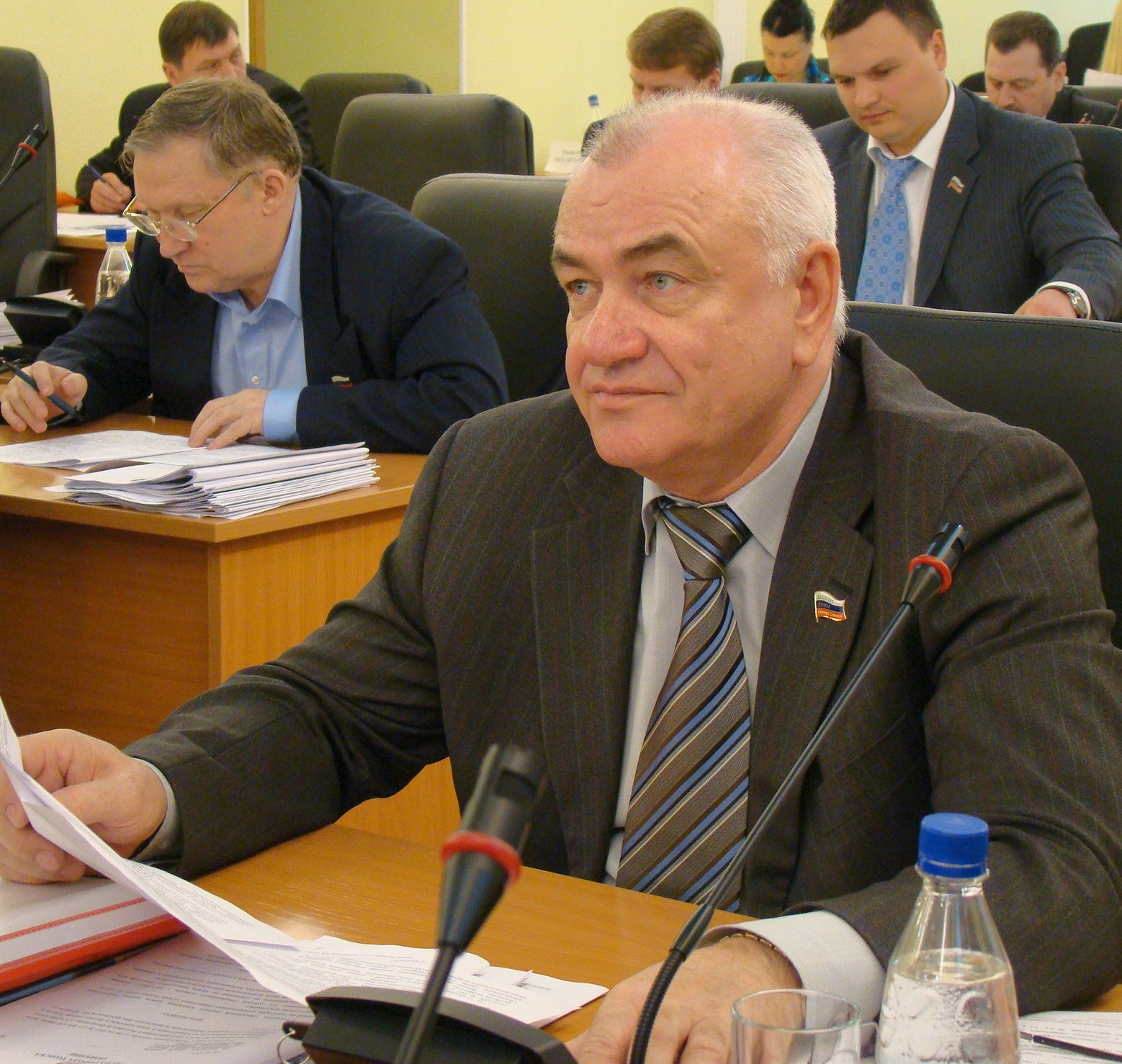 Владимир Резников