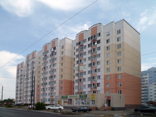Мужчина выпал из окна шестого этажа дома на Рабочей